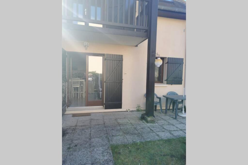 Ferienwohnung Riva Bella, Ouistreham, Charmant Rez-De Jardin En Bord De Mer Exterior foto